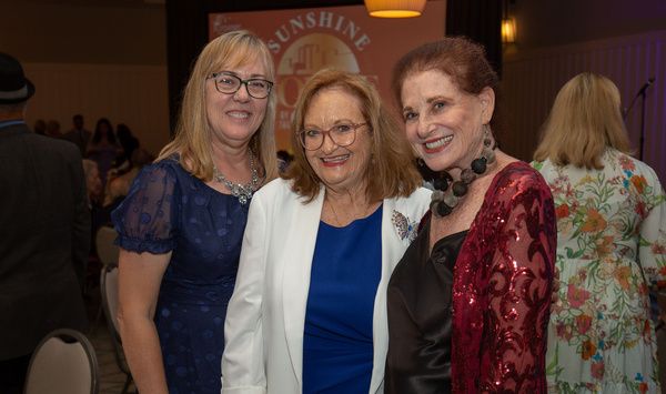 Photos: Oceanside Theatre Company Honors Kathy Brombacher With Lifetime Theatre Achievement Award At Gala  Image