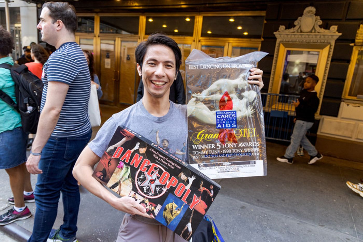 Photos: 2023 BC/EFA Broadway Flea Market & Grand Auction Raises Record-Breaking $1,237,179  Image