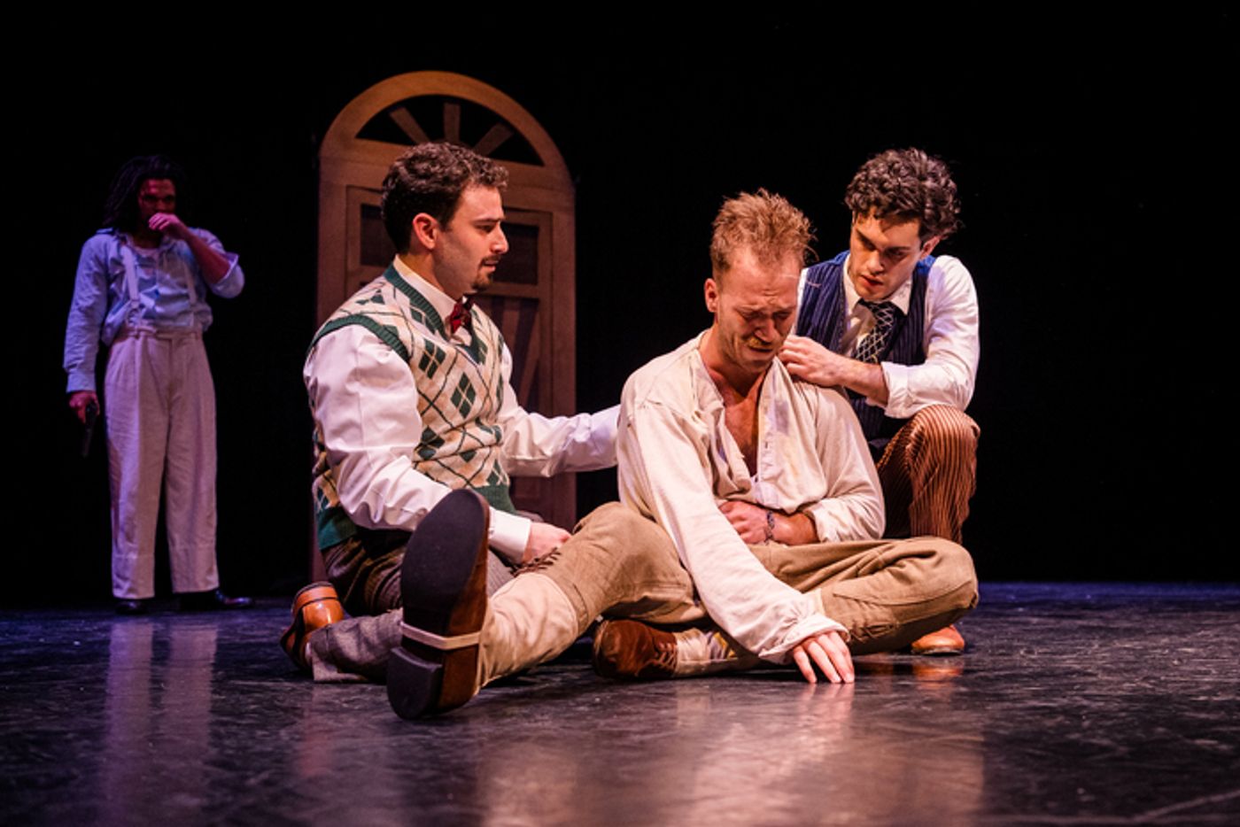 Photos: First Look at The Curtain's ROMEO AND JULIET  Image