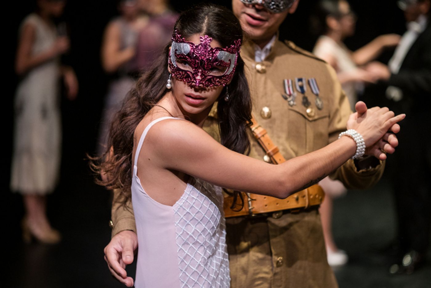 Photos: First Look at The Curtain's ROMEO AND JULIET  Image