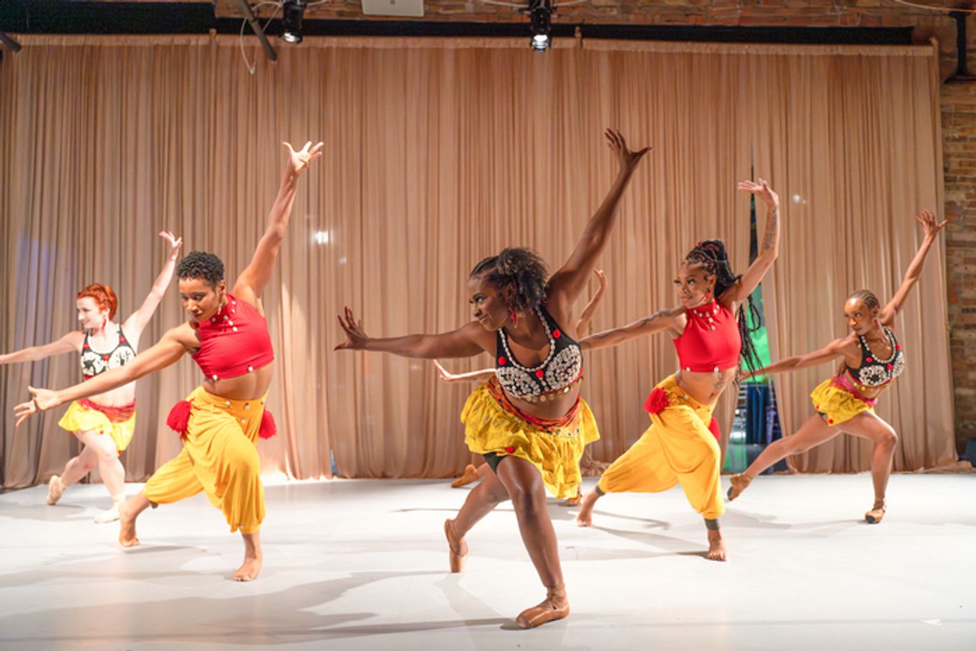 Photos: Inside See Chicago Dance's 2023 Community Celebration & Award Presentation Photos: Inside See Chicago Dance's 2023 Community Celebration & Award Presentation Image