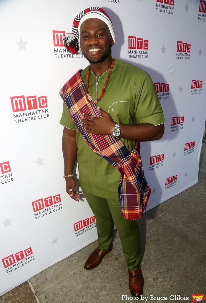 Photos: JAJA'S AFRICAN HAIR BRAIDING Cast Walks the Red Carpet on Opening Night — photo 46 of 51