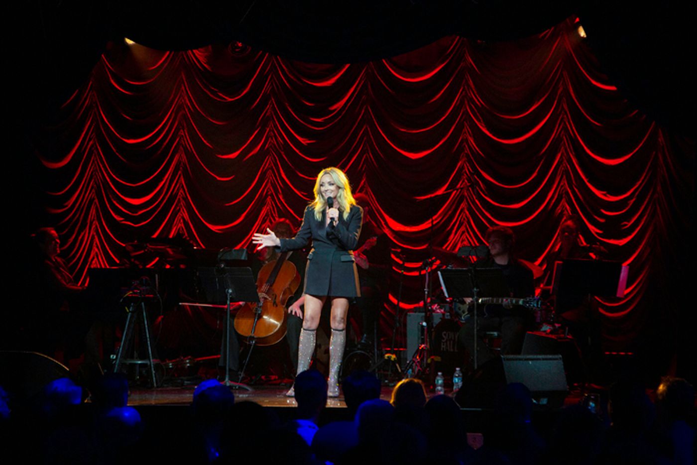 Photos: See Cynthia Nixon, Jane Krakowski & More at A TECTONIC CABARET  Image