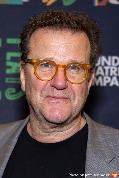 Douglas Hodge Photo