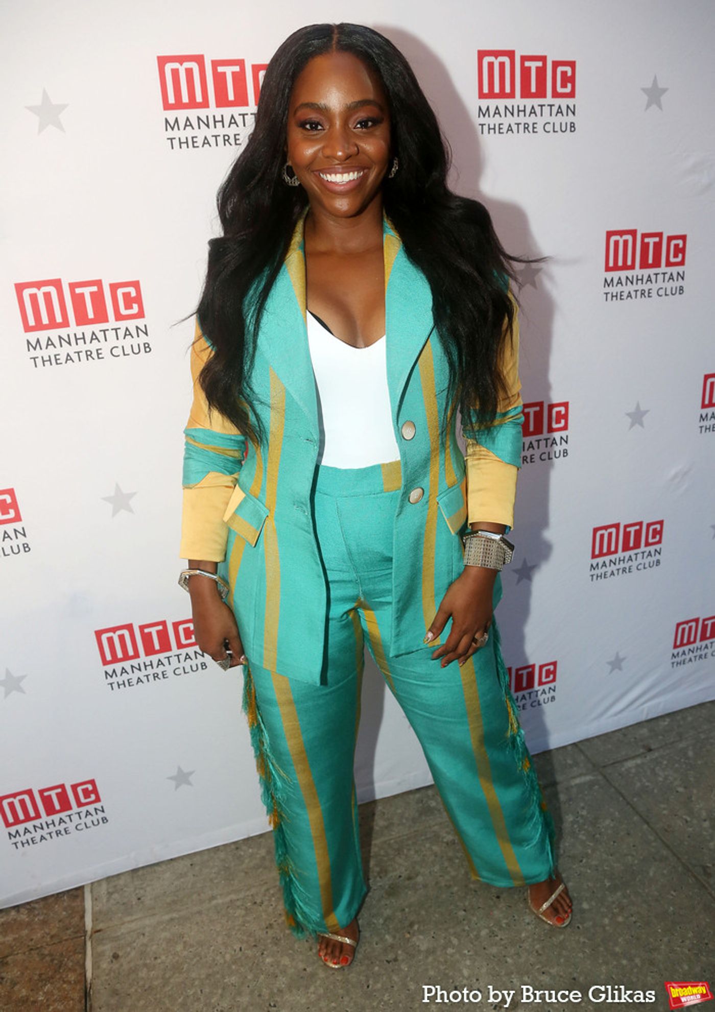 Photos: Taraji P. Henson, Noah Centineo & More Arrive on the Red Carpet for JAJA's AFRICAN HAIR BRAIDING  Image