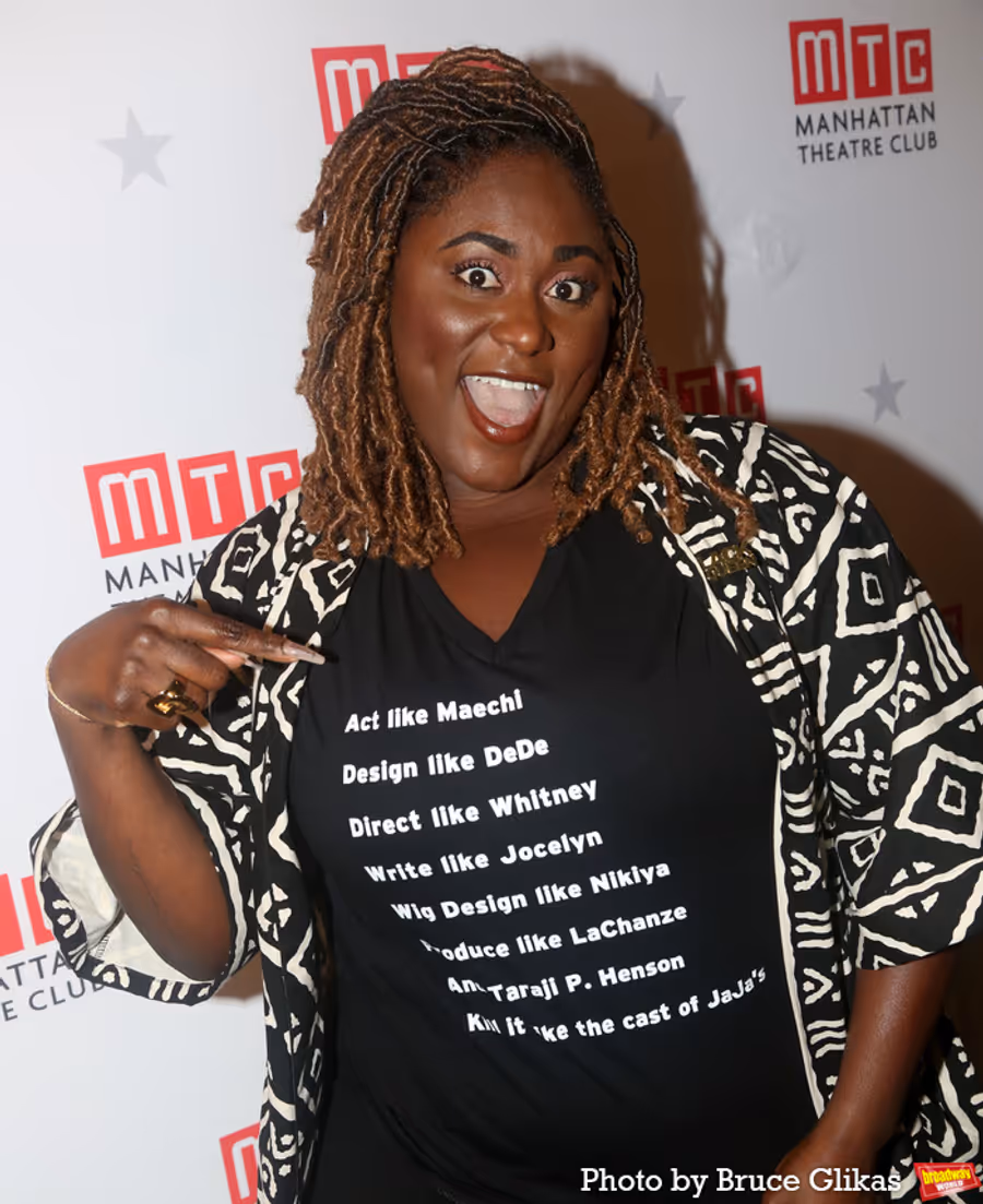 Photos: Taraji P. Henson, Noah Centineo & More Arrive on the Red Carpet for JAJA's AFRICAN HAIR BRAIDING Image
