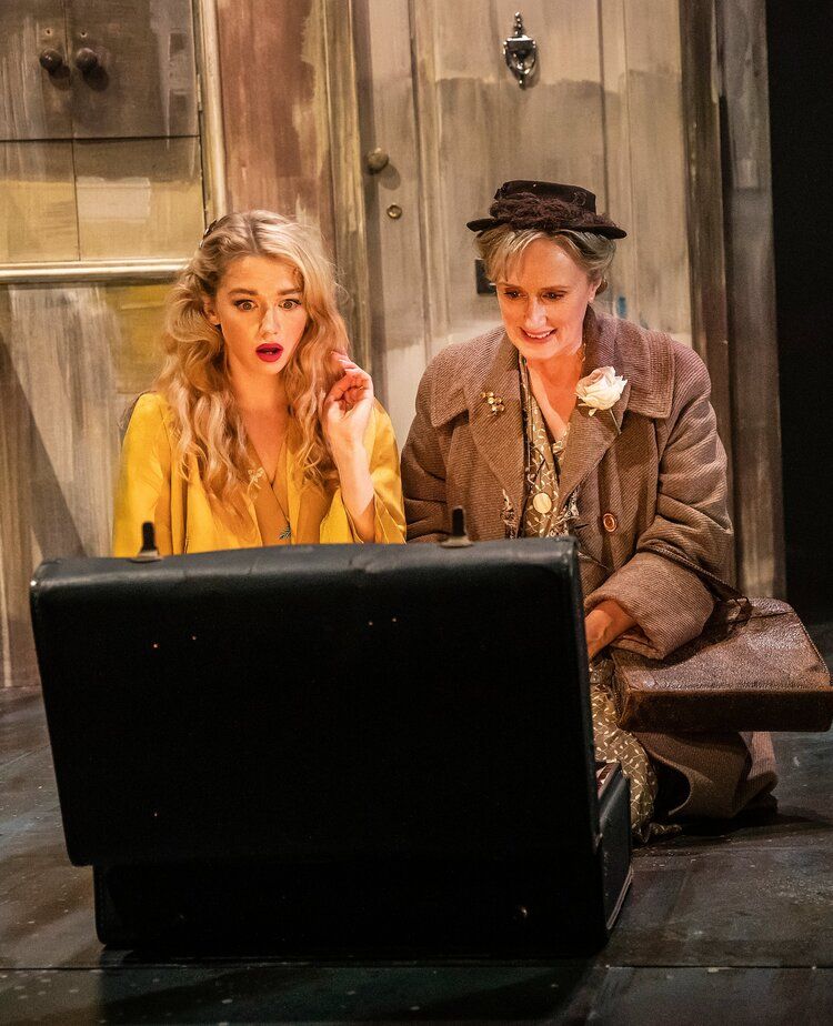 Review: FLOWERS FOR MRS HARRIS, Riverside Studios Review: FLOWERS FOR MRS HARRIS, Riverside Studios Image