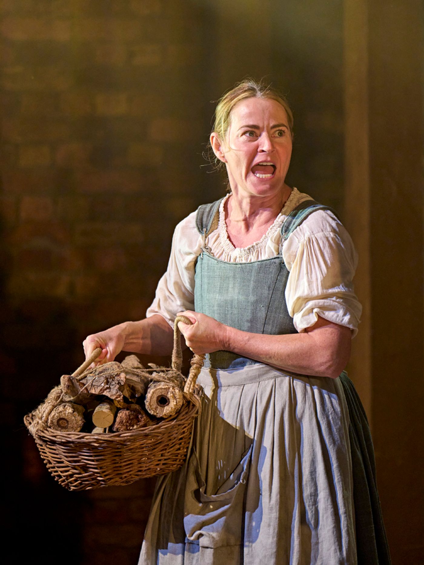 Photos: First Look at the West End Transfer of HAMNET  Image