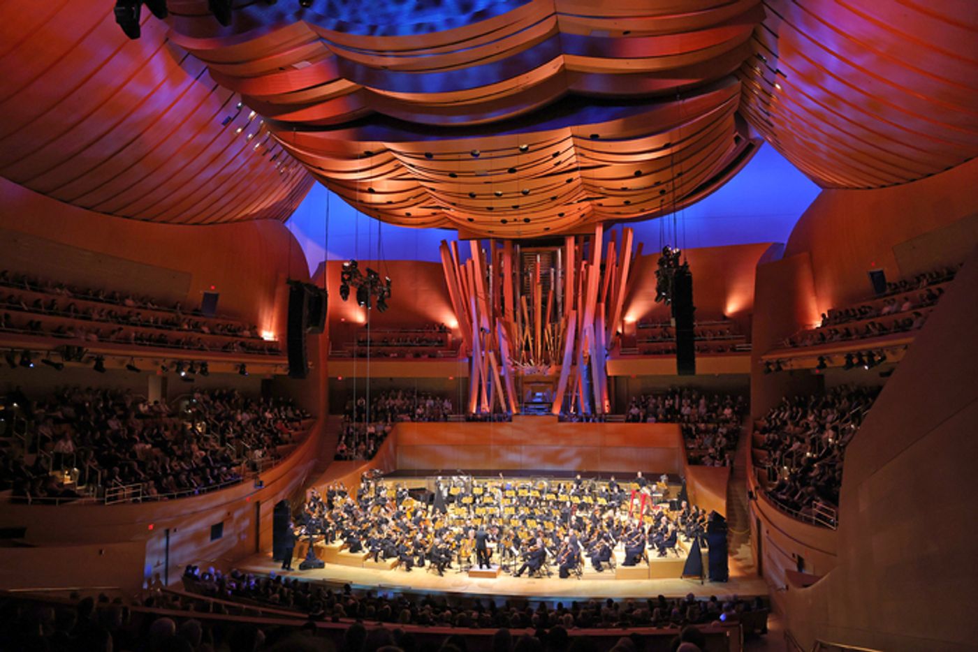 Photos: Go Inside The Los Angeles Philharmonic's Gala CELEBRATING FRANK GEHRY Photos: Go Inside The Los Angeles Philharmonic's Gala CELEBRATING FRANK GEHRY Image