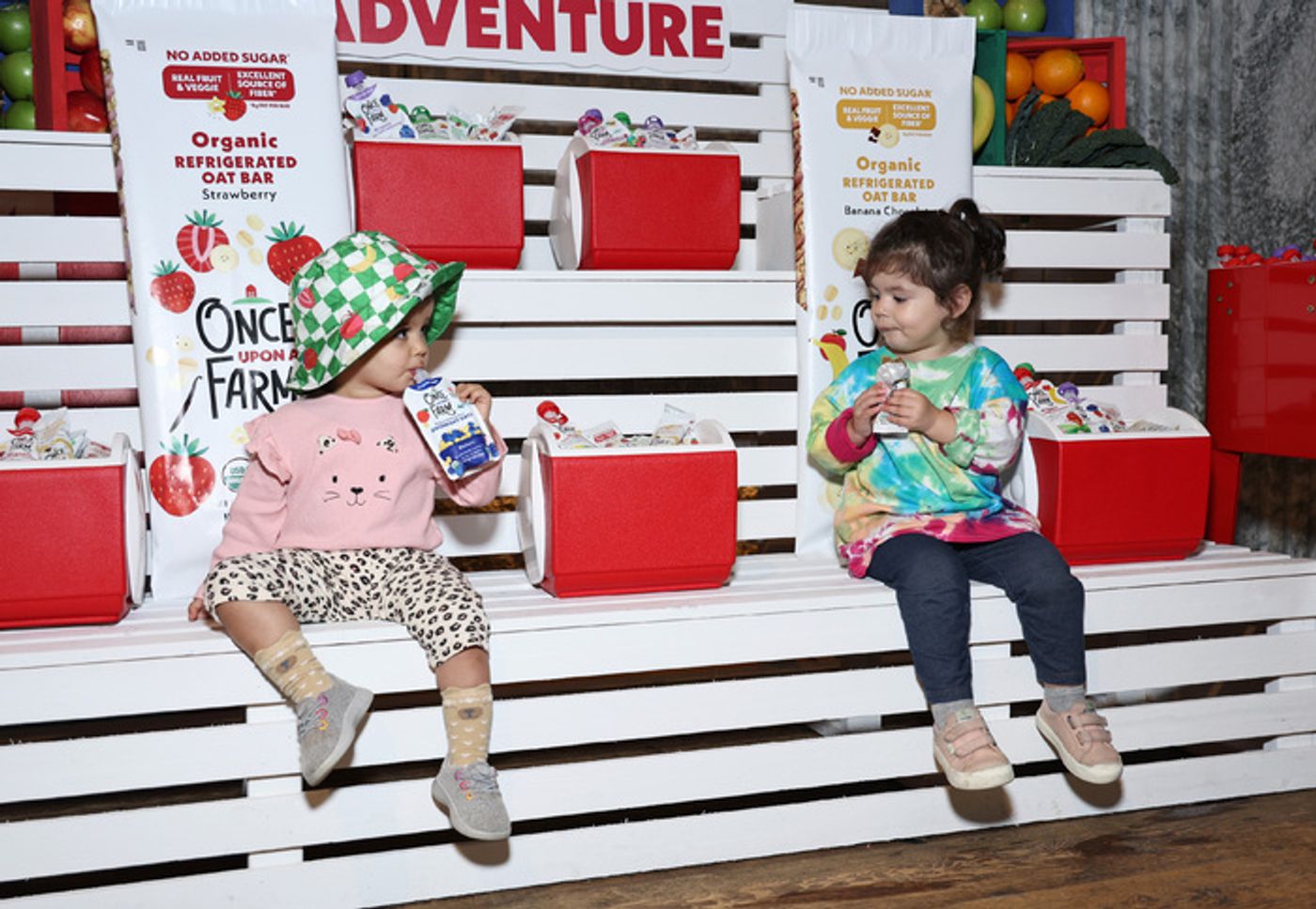 Photos: Jennifer Garner Celebrates Once Upon A Farm Refrigerated Oat Bar Launch in Brooklyn  Image