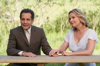 Tony Shalhoub as Adrian Monk, Melora Hardin as Trudy Photo