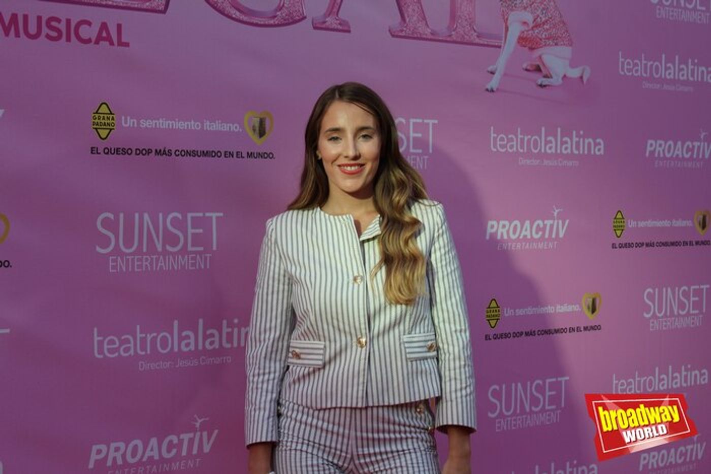 Photos: Noche de estreno de UNA RUBIA MUY LEGAL en el Teatro La Latina Photos: Noche de estreno de UNA RUBIA MUY LEGAL en el Teatro La Latina Image