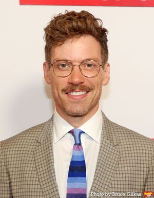 Barrett Foa @ BroadwayWorld Barrett Foa Photo