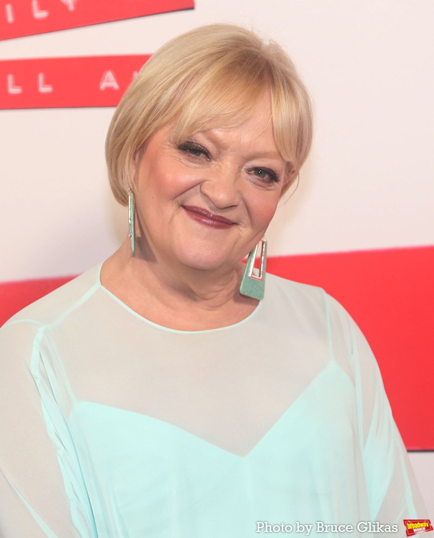 Photos: On the Red Carpet at Opening Night of MERRILY WE ROLL ALONG  Image