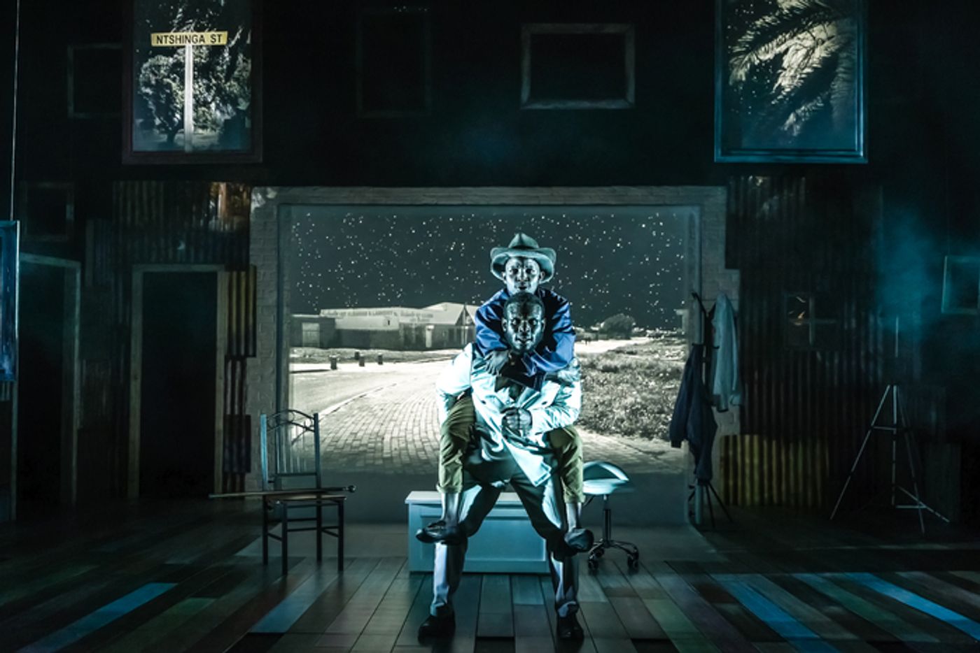 Photos: First Look at SIZWE BANZI IS DEAD at MAST Mayflower Studios  Image