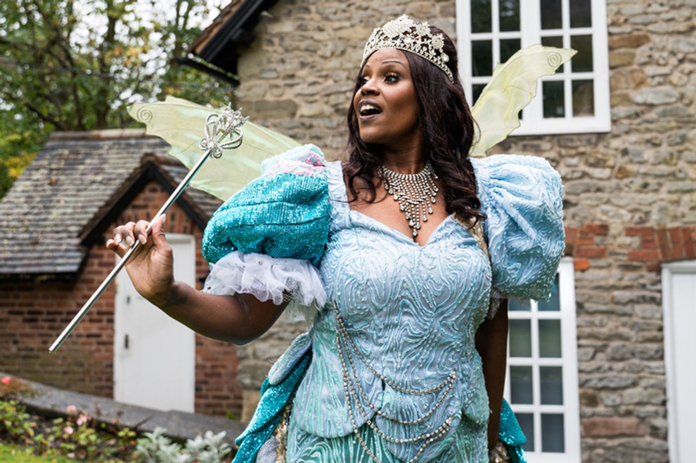 Photos: Wolverhampton Grand Theatre Launches SNOW WHITE Pantomime  Image