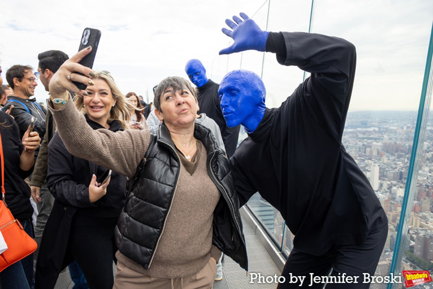 Photos: Blue Man Group Celebrates 17K Performances at Edge  Image