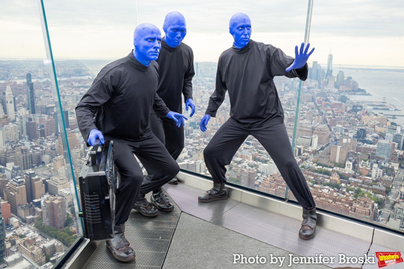 Photos: Blue Man Group Celebrates 17K Performances at Edge  Image
