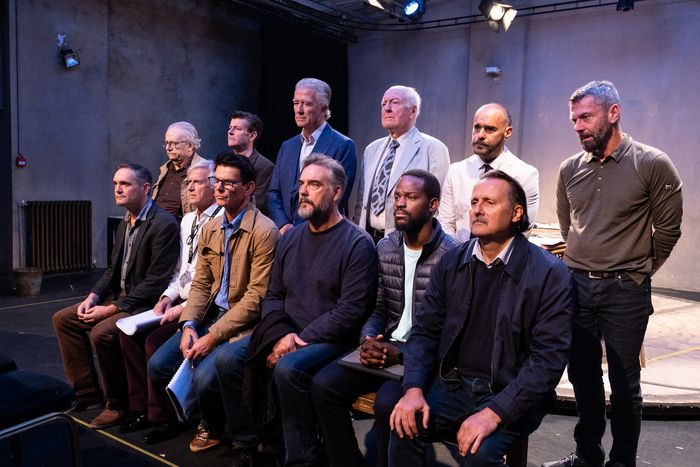 Photos: Inside Rehearsal and Full Cast Set For TWELVE ANGRY MEN on UK Tour  Image