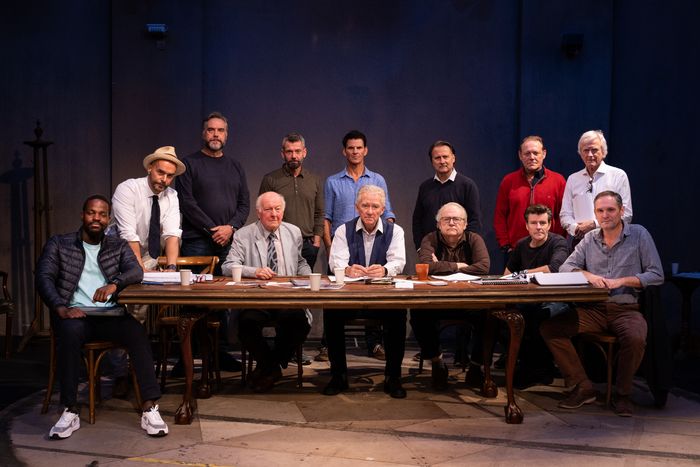 Photos: Inside Rehearsal and Full Cast Set For TWELVE ANGRY MEN on UK Tour  Image