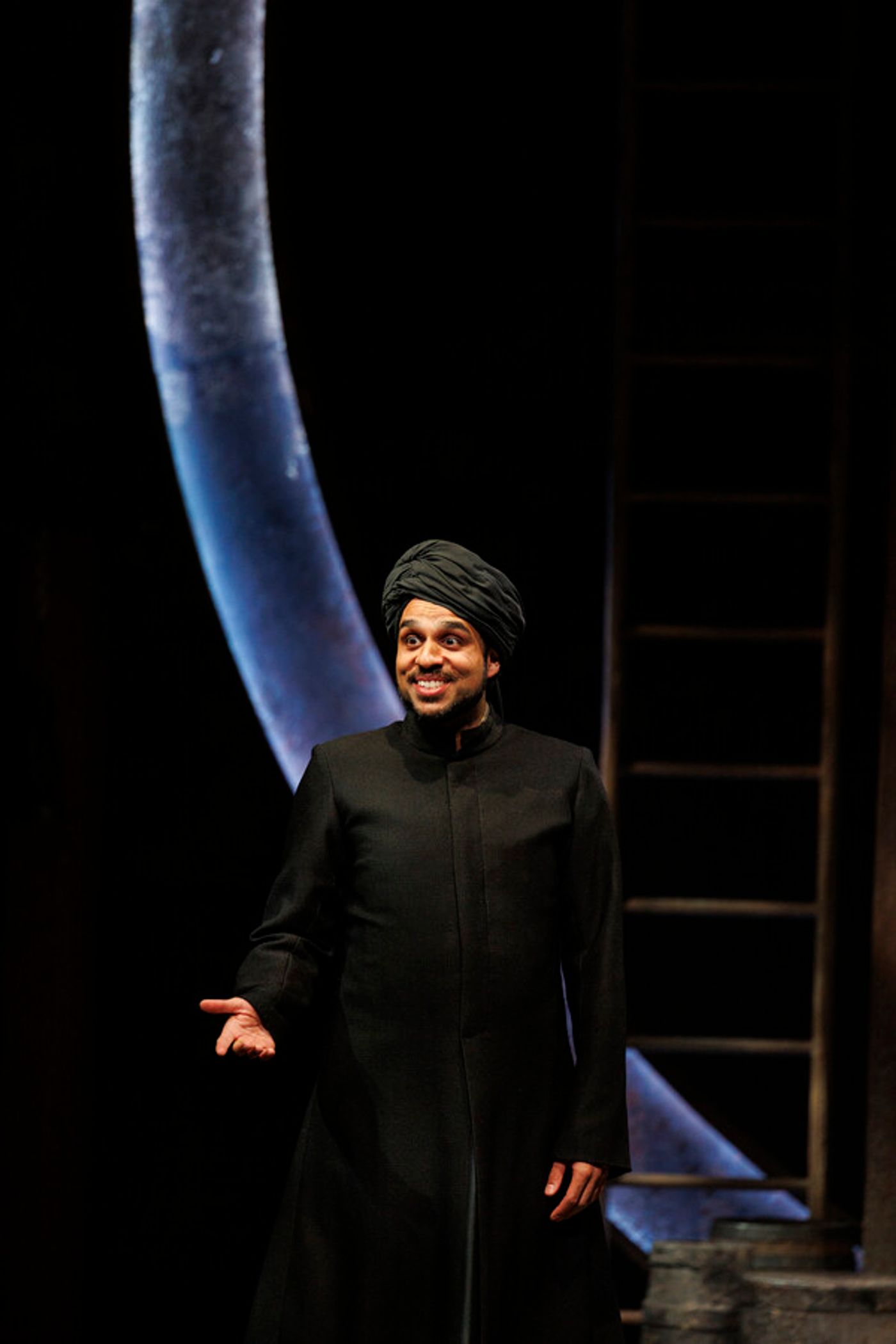 Review: THE EMPRESS, Lyric Hammersmith  Image