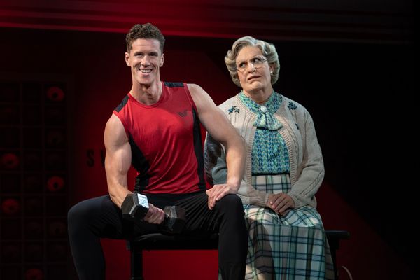 Leo Roberts (Stuart Dunmire) and Rob McClure (Euphegenia Doubtfire) Photo