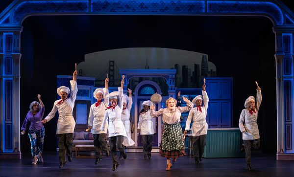 Rob McClure (Euphegenia Doubtfire) and the Company of Mrs. Doubtfire Photo