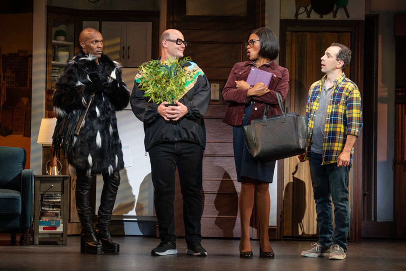 Exclusive: Get A First Look At MRS. DOUBTFIRE National Tour  Image