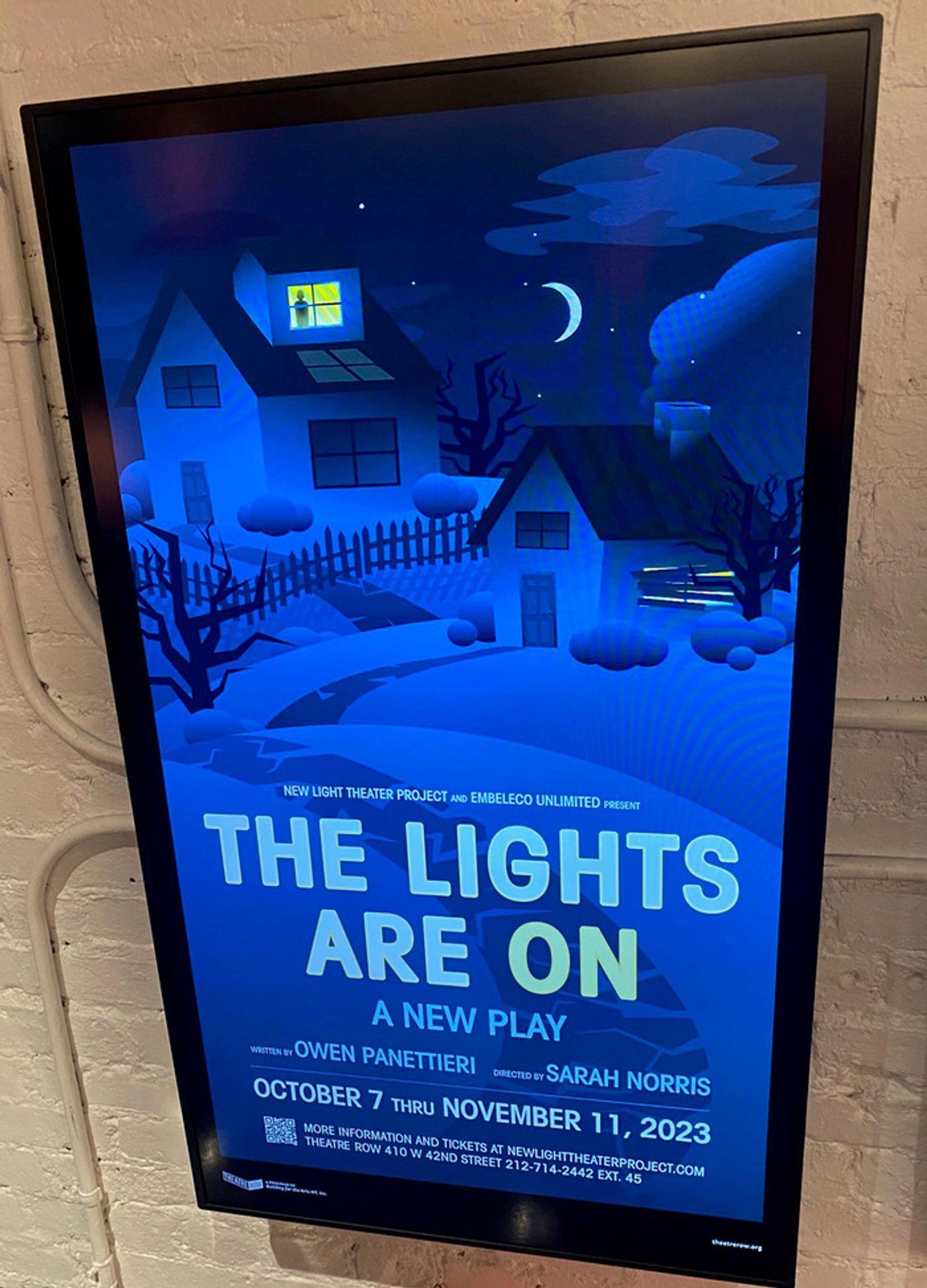 Photos: THE LIGHTS ARE ON Celebrates Opening Night at Theatre Row  Image