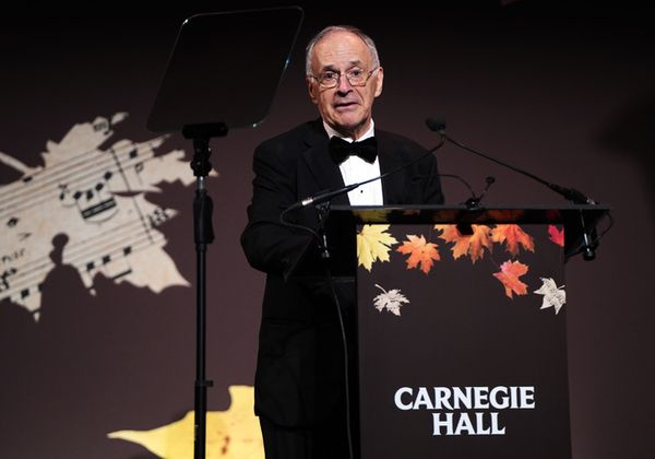 Clive Gillinson  Photo