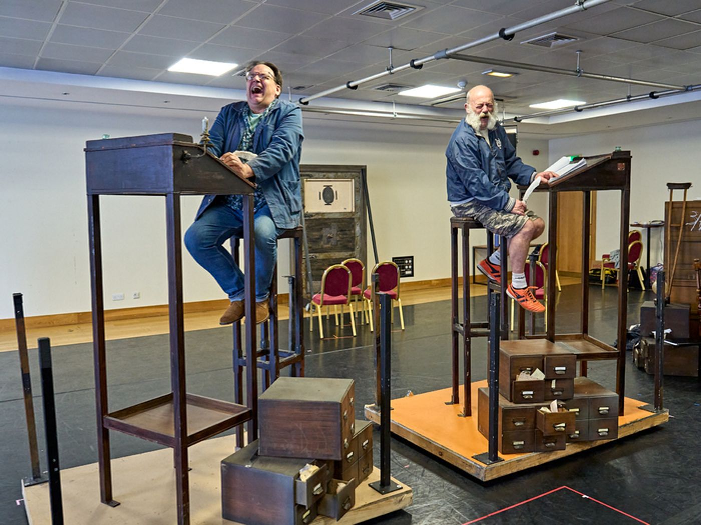 Photos: First Look Inside Rehearsal For Mark Gatiss' A CHRISTMAS CAROL  Image