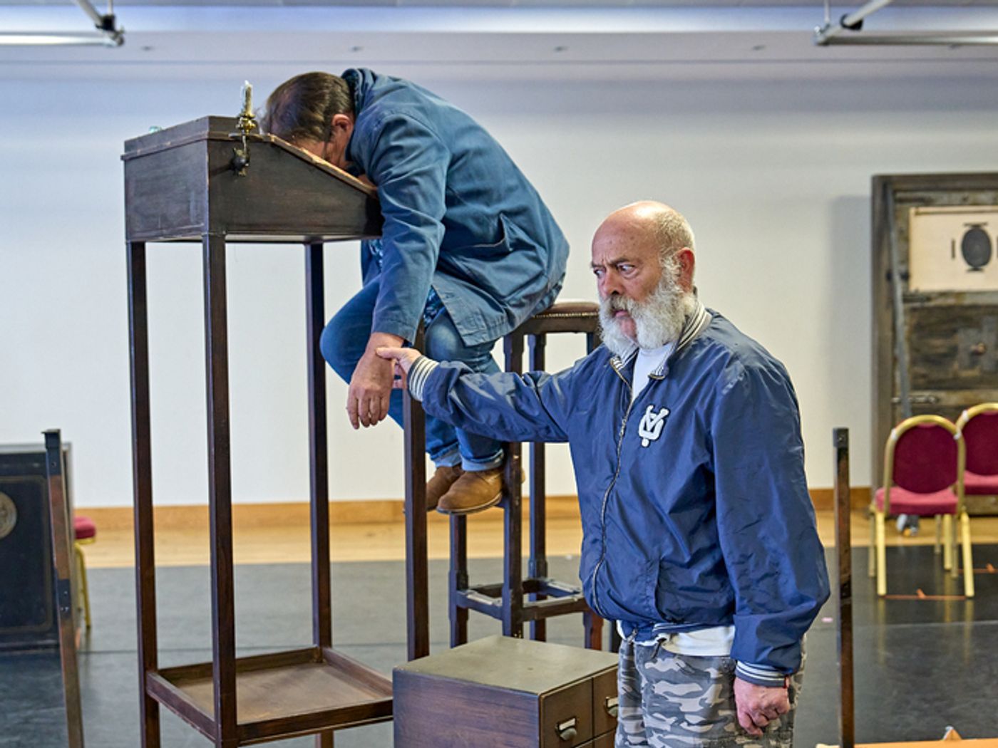 Photos: First Look Inside Rehearsal For Mark Gatiss' A CHRISTMAS CAROL  Image
