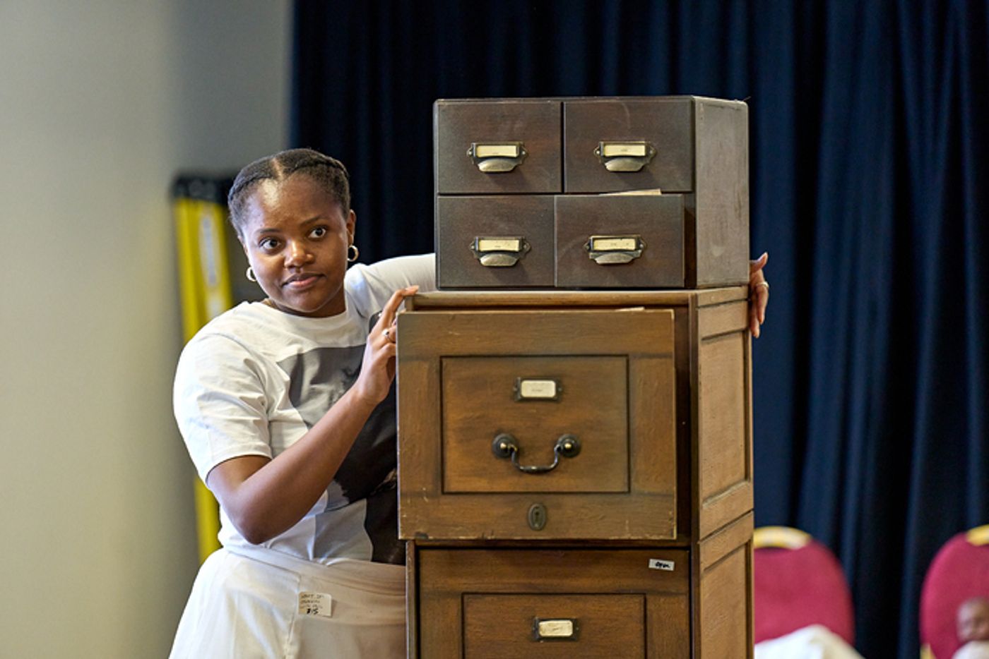 Photos: First Look Inside Rehearsal For Mark Gatiss' A CHRISTMAS CAROL  Image