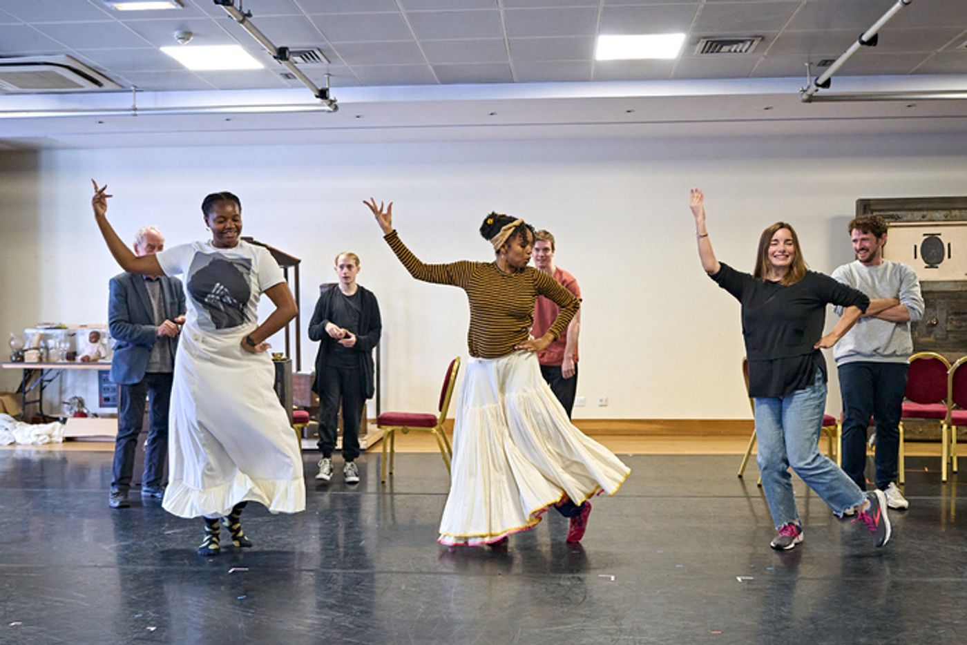 Photos: First Look Inside Rehearsal For Mark Gatiss' A CHRISTMAS CAROL  Image