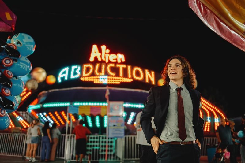 The Friday 5(+1): Cast Members From Street Theatre Company's RIDE THE CYCLONE  Image