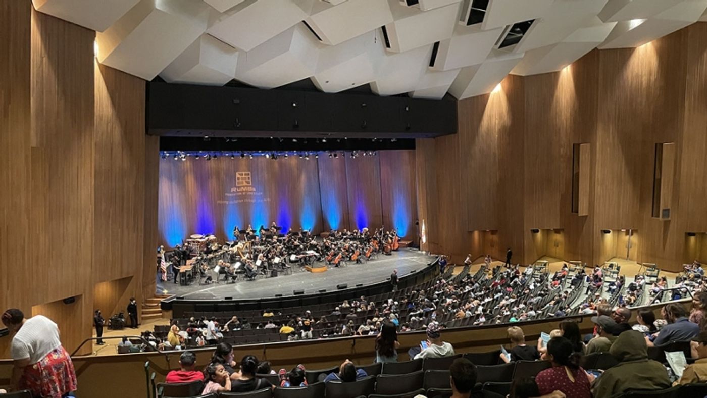 Interview: Kelly Ruggirello on Long Beach Symphony's A BEATLES CELEBRATION with Classical Mystery Tour  Image