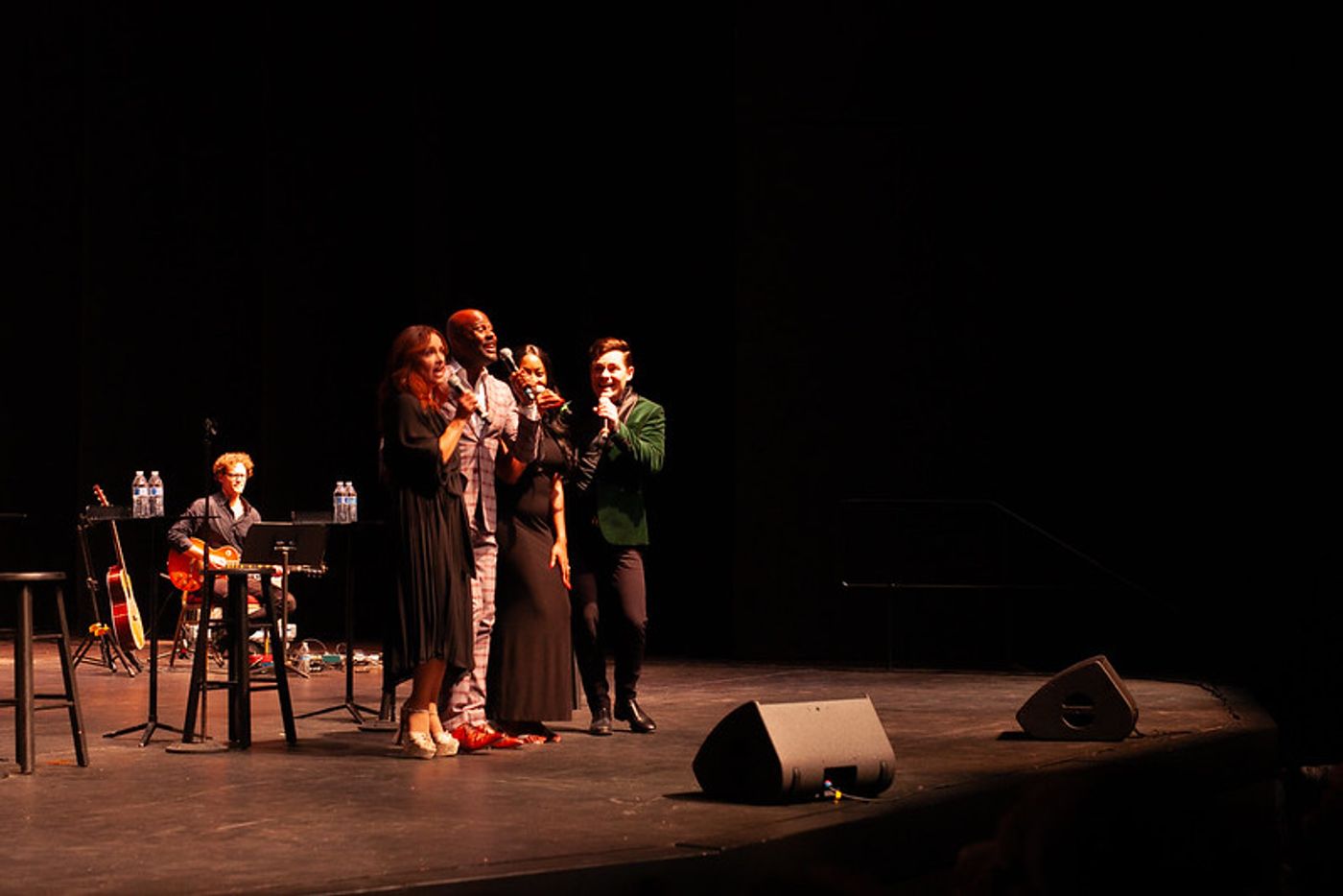 Review: ON BROADWAY at Smothers Theatre  Image