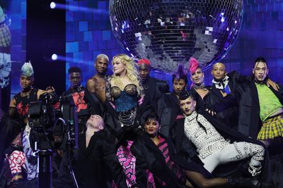 Madonna Photo