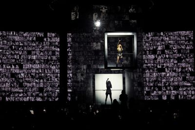 Madonna Photo