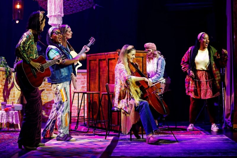 Review: UP ON THE ROOF – THE CAROLE KING SONGBOOK at Theatre On The Bay Is a Mellow, Melodic Celebration of Sisterhood  Image