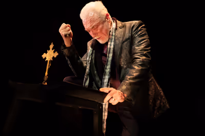 Patrick Page Photo