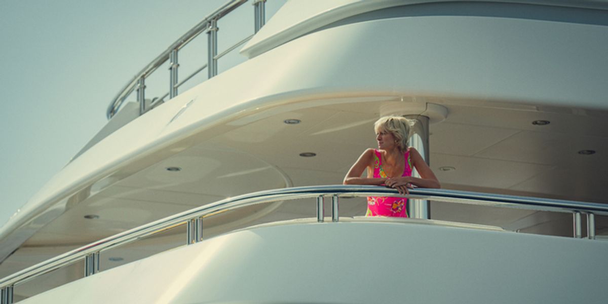 Elizabeth Debicki at 