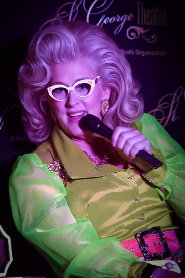 Photos: Doris Dear Returns Home To Staten Island For A Night Of Nostalgia At The St. George Theatre  Image