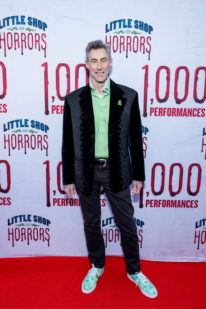 Photos: LITTLE SHOP OF HORRORS Celebrates 1000 Performances — photo 11 of 42