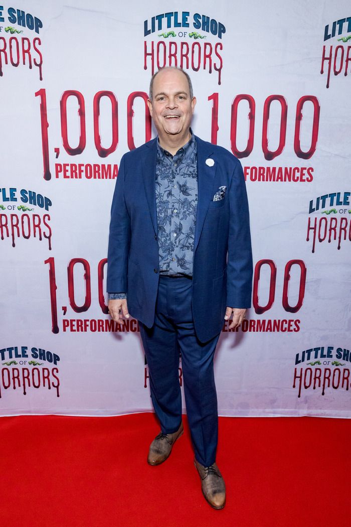 Photos: LITTLE SHOP OF HORRORS Celebrates 1000 Performances — photo 12 of 42
