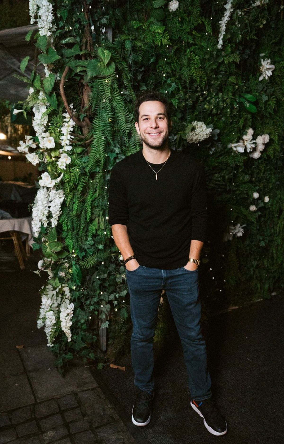 Skylar Astin  at 
