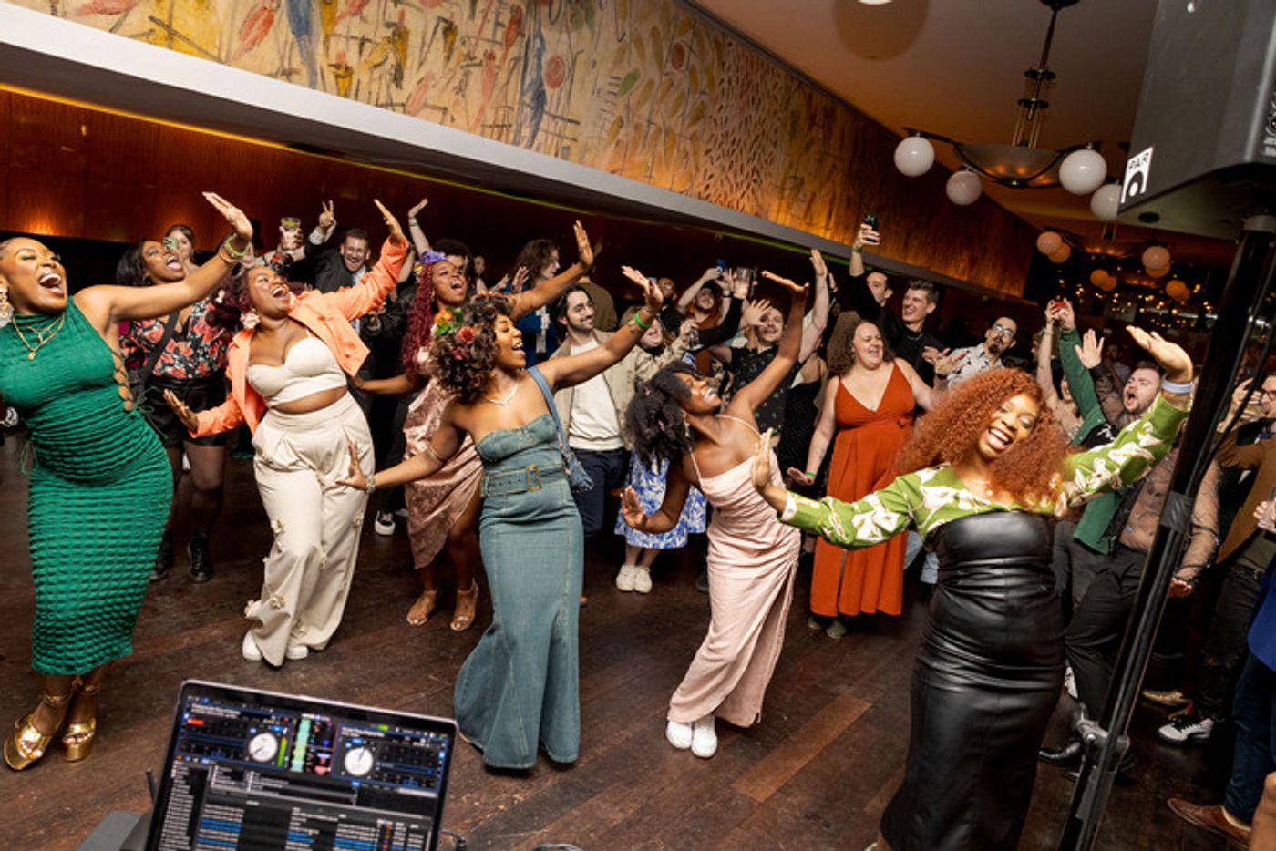 Photos: LITTLE SHOP OF HORRORS Celebrates 1000 Performances  Image