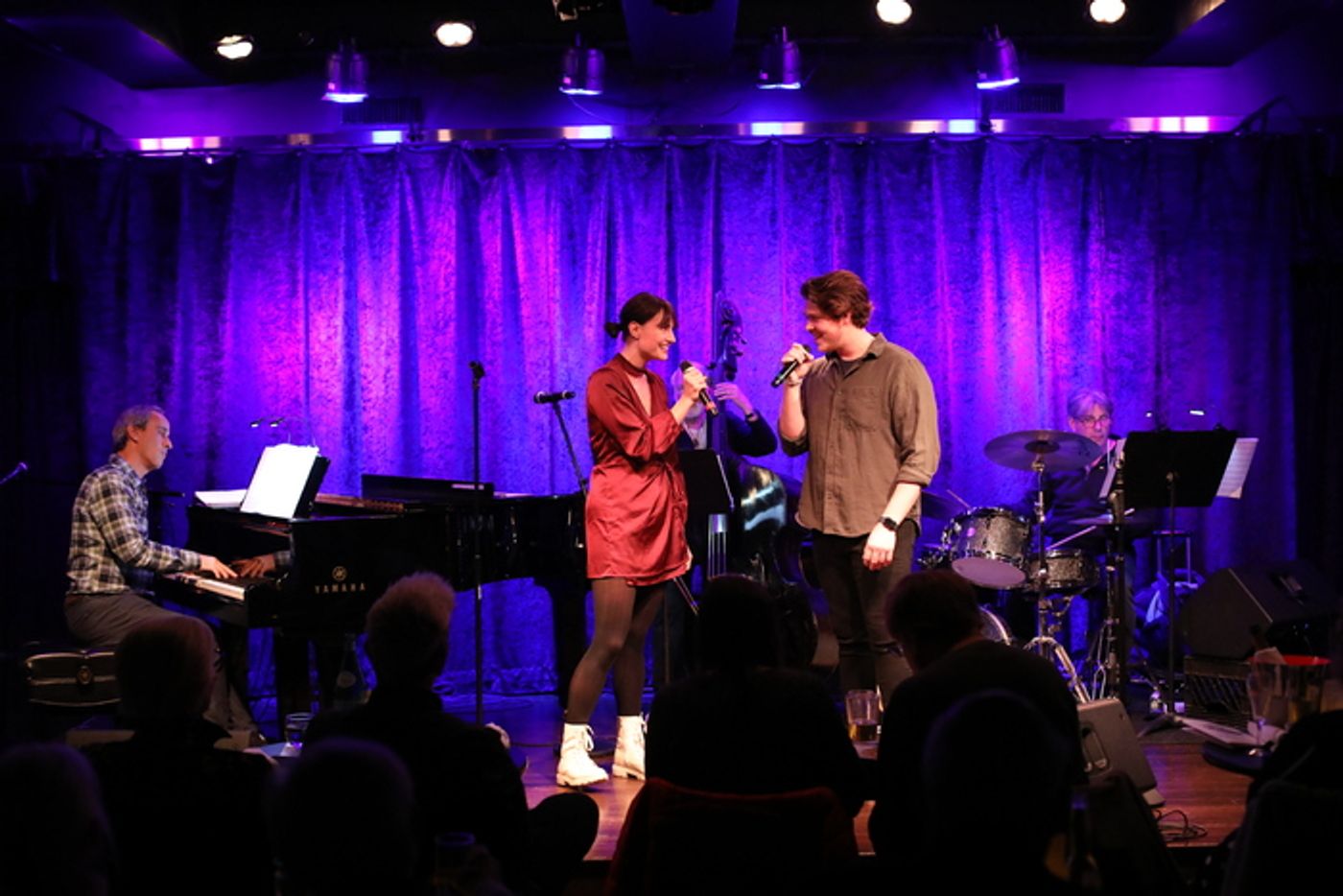 Photos: October 10th THE LINEUP WITH SUSIE MOSHER Shines Bright With Starry Talents Photos: October 10th THE LINEUP WITH SUSIE MOSHER Shines Bright With Starry Talents Image