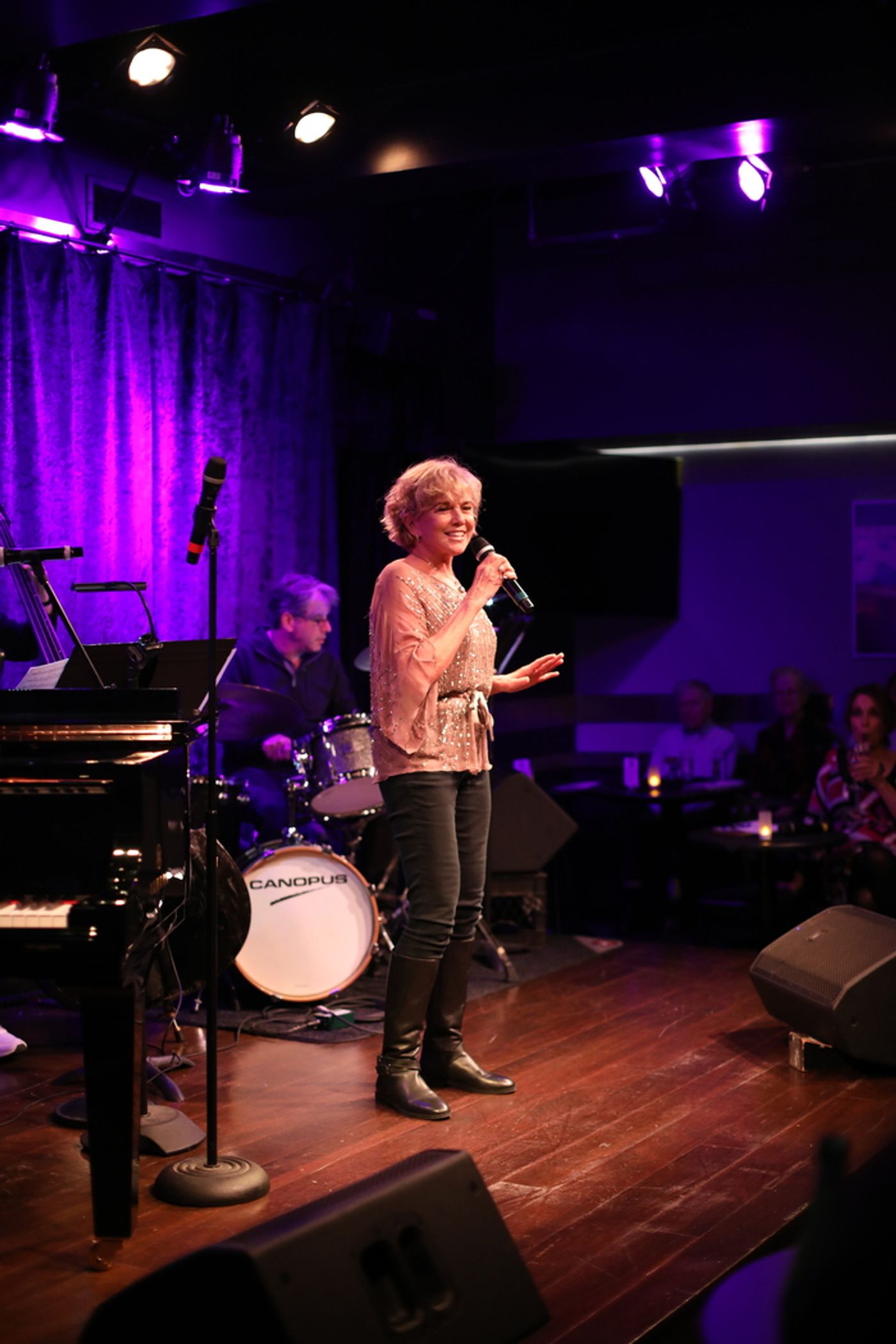 Photos: October 10th THE LINEUP WITH SUSIE MOSHER Shines Bright With Starry Talents  Image