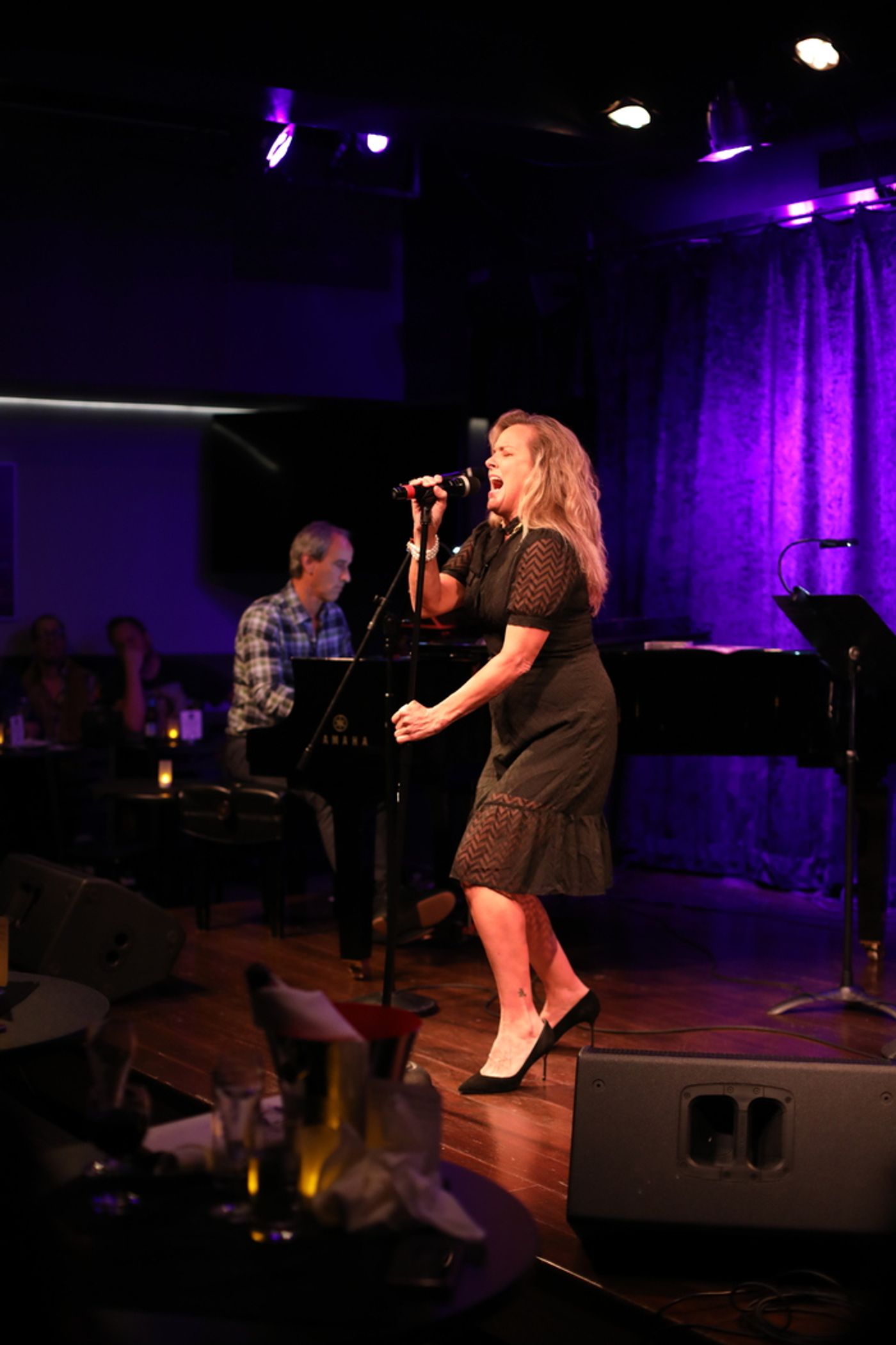 Photos: October 10th THE LINEUP WITH SUSIE MOSHER Shines Bright With Starry Talents Photos: October 10th THE LINEUP WITH SUSIE MOSHER Shines Bright With Starry Talents Image